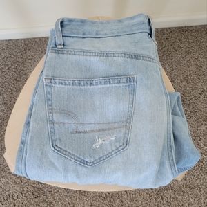 American Eagle Curvy Mom Jean